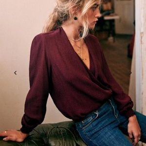 ISO: sezane abelia blouse in wine